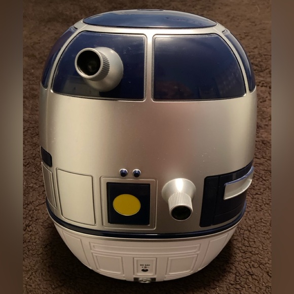 STAR WARS R2D2 Ultrasonic Cool Mist Humidifier. 9745D - Picture 2 of 7